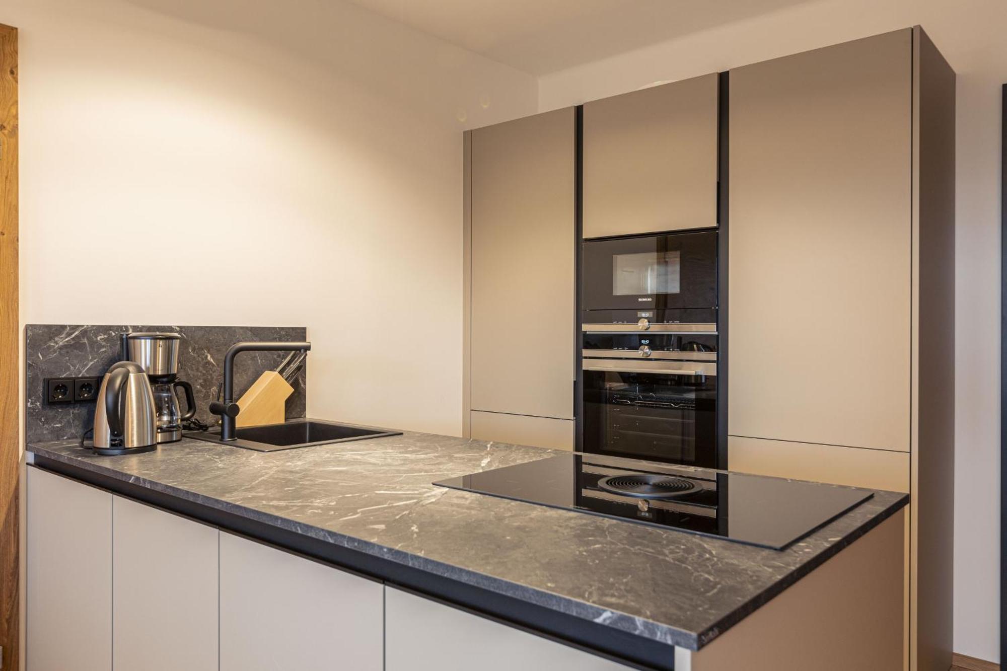 Hideaway Dachstein West By Alps Resorts Sankt Martin am Tennengebirge Bagian luar foto