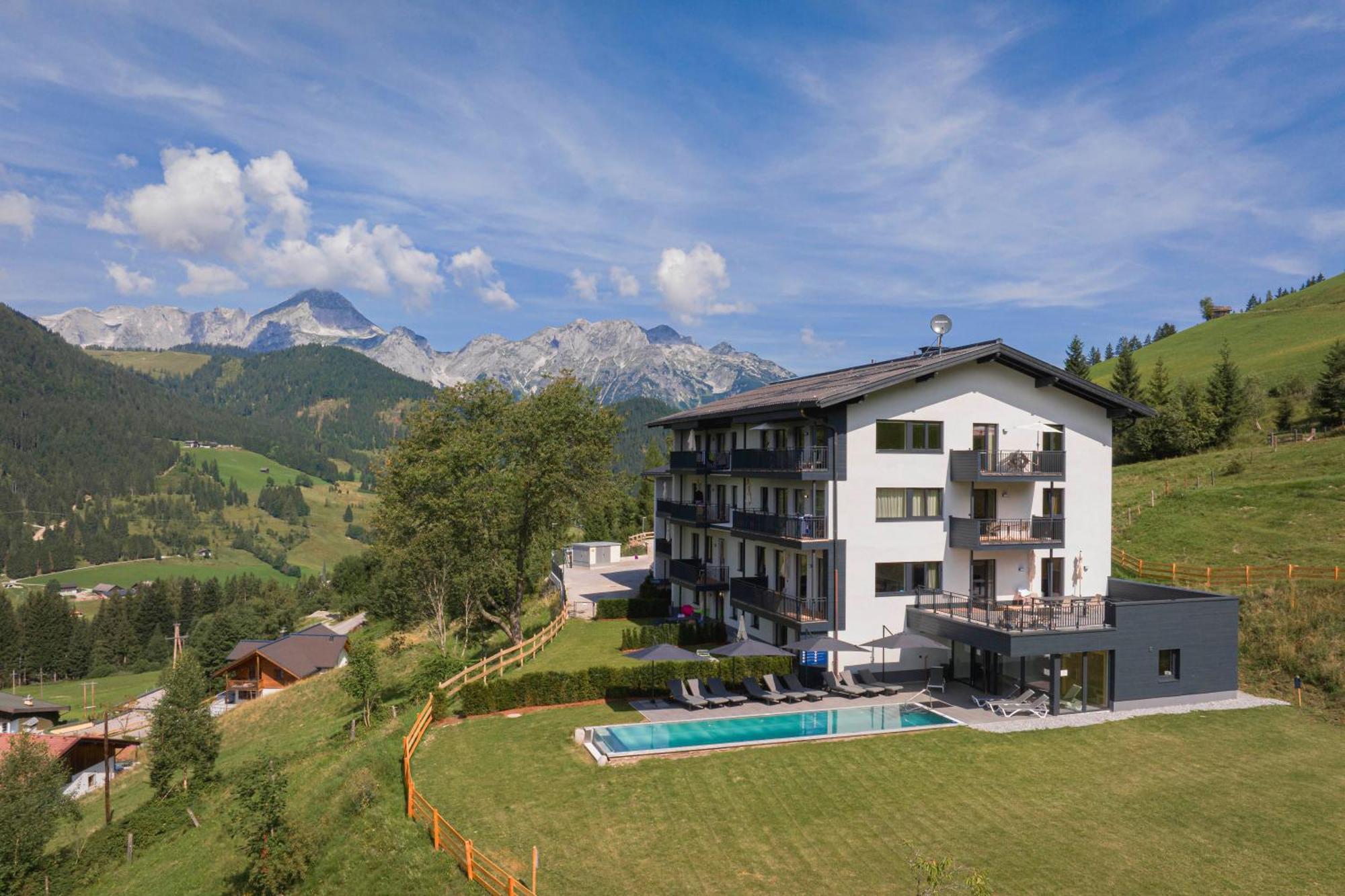 Hideaway Dachstein West By Alps Resorts Sankt Martin am Tennengebirge Bagian luar foto